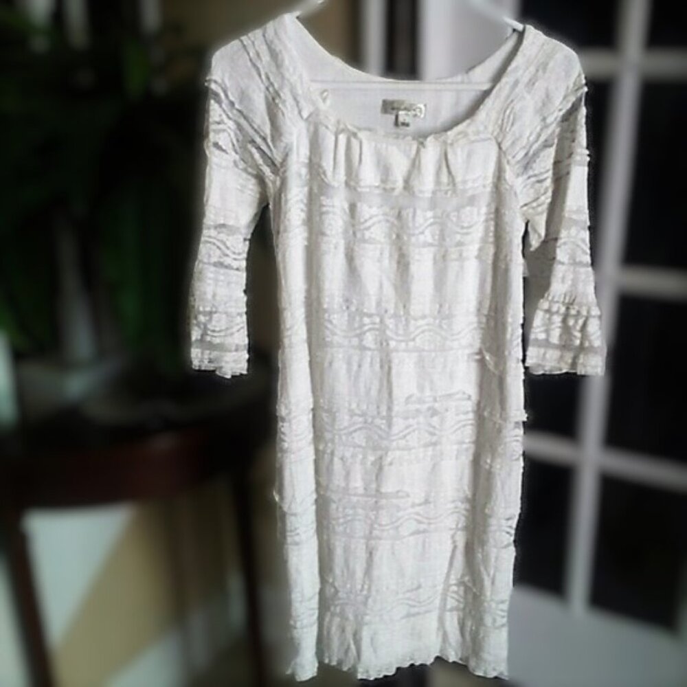 White Stretch Lace Dress EUC 4